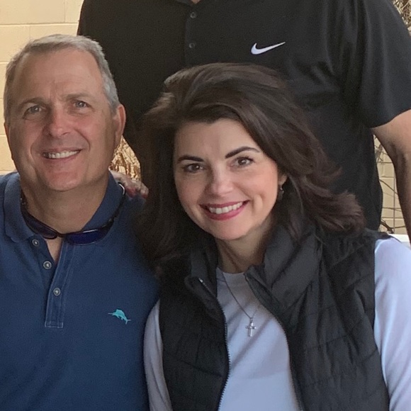 Meet your Posher, Melissa - Picture 1 of 1